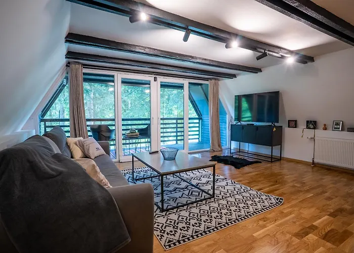 度假居 Cozy Nest Kazina Bara