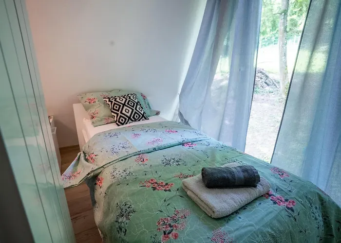 Cozy Nest 度假居 *