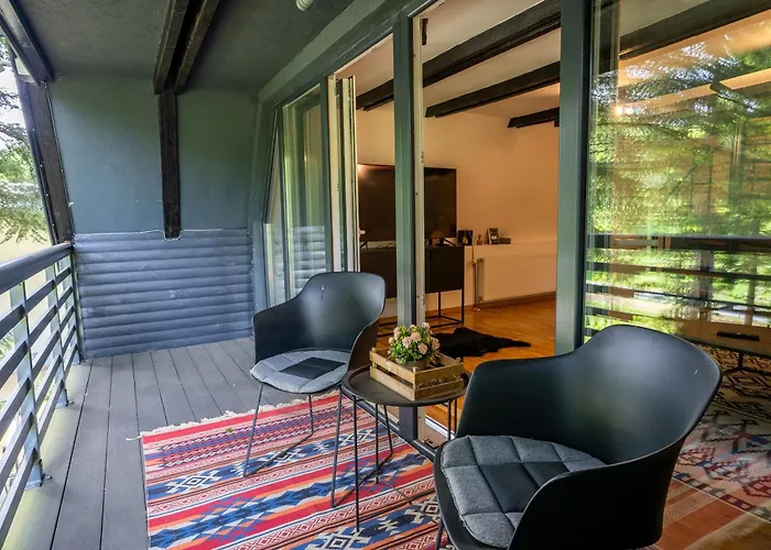 度假居 Cozy Nest Kazina Bara