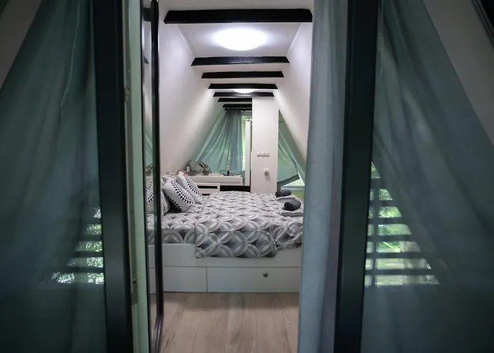 Cozy Nest Kazina Bara